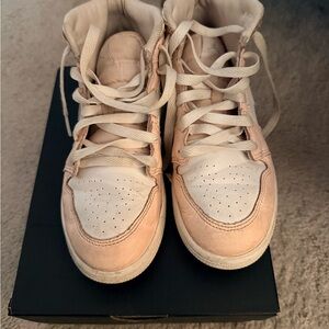 Jordan Kids Sneakers in Pink and White